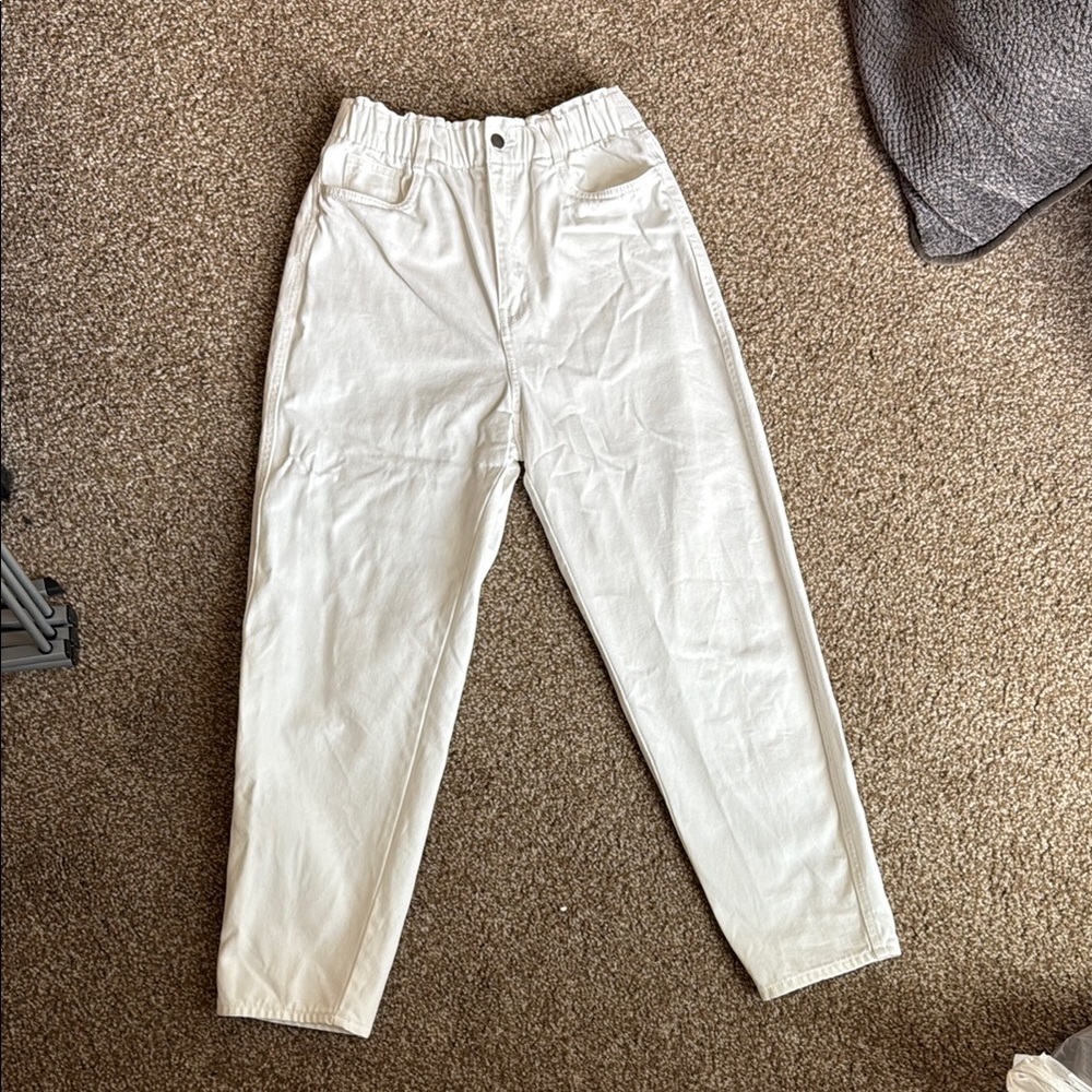 White High-Waisted Pants